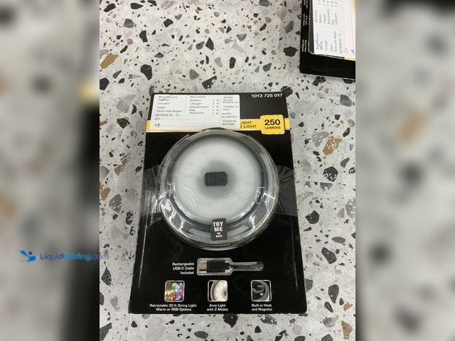 Lot 49-3539814 - QTY 2 - YMMV Defiant 250-Lumens 2-in 1 Multi-functional Rechargeable Utility light. New