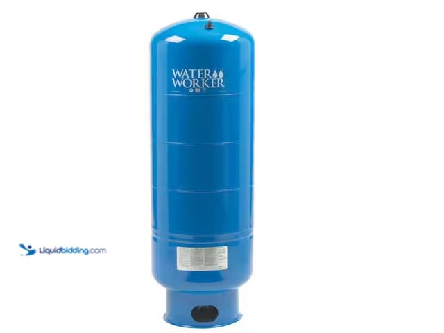Lot 49-1575570 - Water Worker 32 Gal. Pressurized Well Tank, Model # HT32B, Unused  Ref#HDPA0205