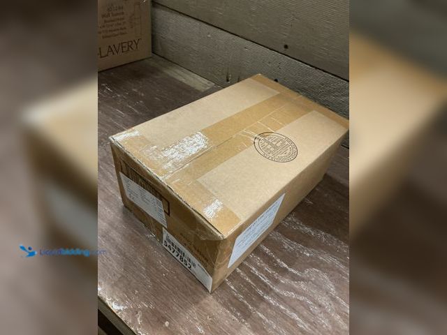 Lot 49-5477852 - YuMe Official Disney 100 Surprise Mystery Capsules Blind Box with Pixar and Disney Characters Vinyl ...