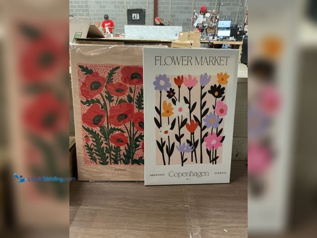 Lot 49-5413670 - 2 pc Floral Canvas Wall Art (Approx 2ft by 1.75) NO FACTORY IMAGE