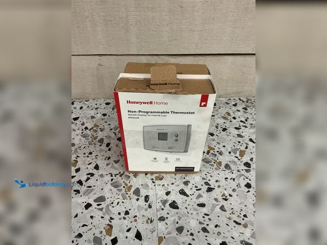 Lot 49-5447628 - Lot of 2. Honeywell Home 5-1-1 Day Programmable Thermostat with Digital Backlit Display. [Model # RT...
