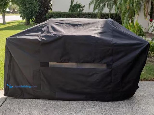 Lot 49-3539068 - Universal
Premium Grill Cover 65 in. Internet # 206304006
Model # 700-0110
Store SKU # 1001534517...