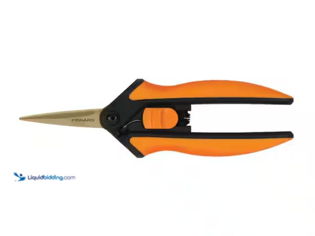 Lot 49-2000274 - Lot of (3) Fiskars 6 in. Titanium Micro-Tip Blade Pruning Shears with Softgrip Handles, Model # 1072...