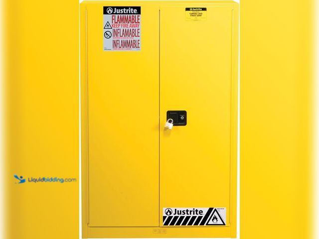 Lot 49-5483909 - Justrite 60 Gallon Manual Close Paint and Ink Safety Cabinet, 18 Gauge Steel, 5 Shelves, 43" x 65" x...