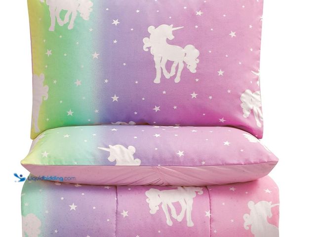 Lot 49-1516215 - 3-Piece Unicorn and Stars Glow in The Dark Comforter Set, with 1 Full Bed Size Comforter and 2 Stand...
