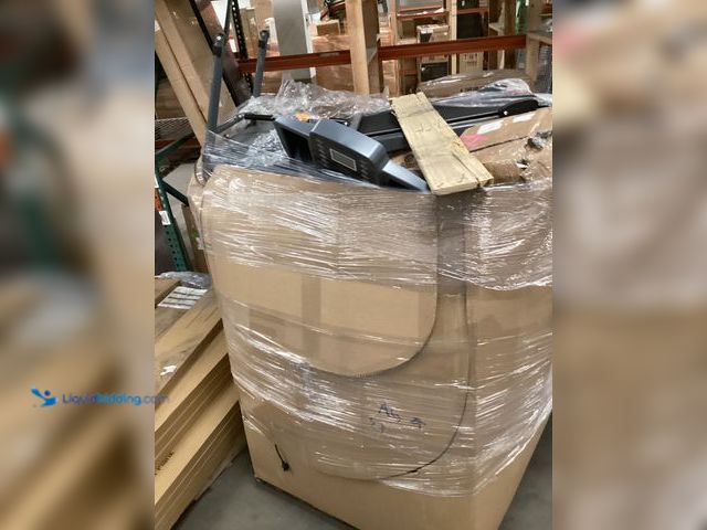 Lot 49-5454050 - Salvage Pallet - IMPORTANT: Please note that the condition of this lot is SALVAGE. Salvage assets ar...