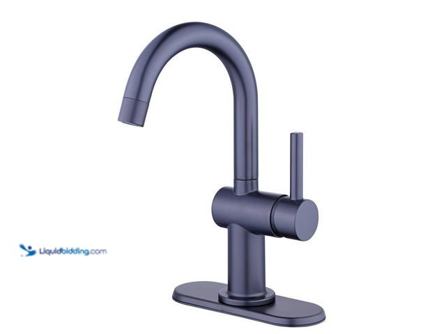 Lot 49-5438388 - Glacier Bay
Dorind Single Hole Single-Handle Deck Mount High-Arc Bathroom Faucet in Matte Black. It...