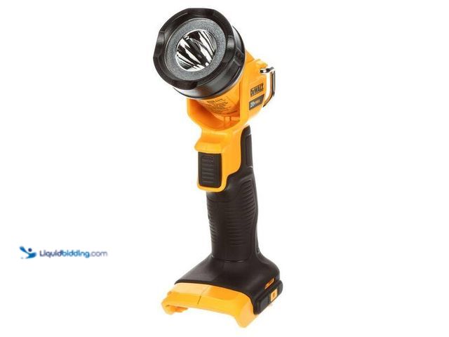 Lot 49-5452311 - DEWALT
20V MAX Cordless LED Work Light SKU # 1000005872 Item is unused.