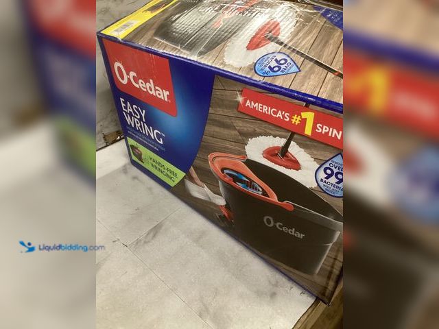 Lot 49-5483502 - O-Cedar EasyWring Microfiber Spin Mop with Bucket System. Model # 148473. Unused