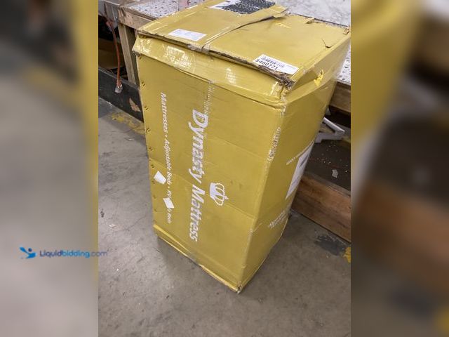 Lot 49-5460771 - DynastyMattress 10-Inch CoolBreeze Gel Memory Foam RV Mattress Bed for RV Camper. Item is Umised