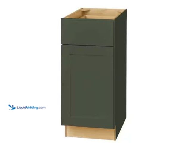 Lot 49-2025304 - Hampton Bay Avondale 15 in. W x 24 in. D x 34.5 in. H Ready to Assemble Plywood Shaker Base Kitchen ...