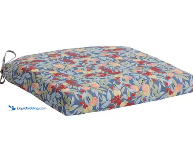 Lot 49-2020777 - Hampton Bay 20 in. W x 20 in. D Universal Outdoor Seat Pad in Citrus Grove, Model # ZZ-SP-T26. MSRP:...