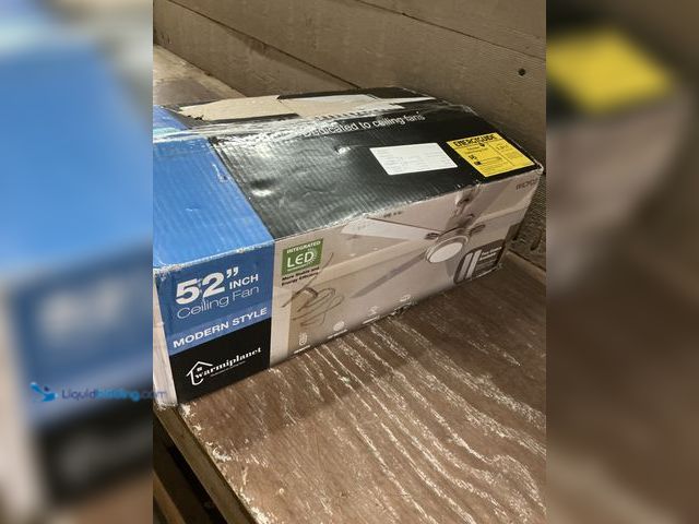 Lot 49-5487480 - 52in ceiling fan (attachments and hardware included) (unable to test) Unused