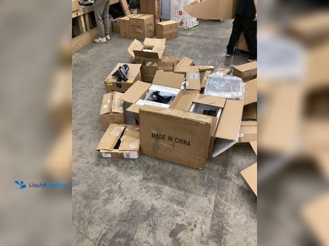 Lot 49-5460735 - Car Part Pallet Store Return; Returns were sold to a customer, who then physically brought the item ...