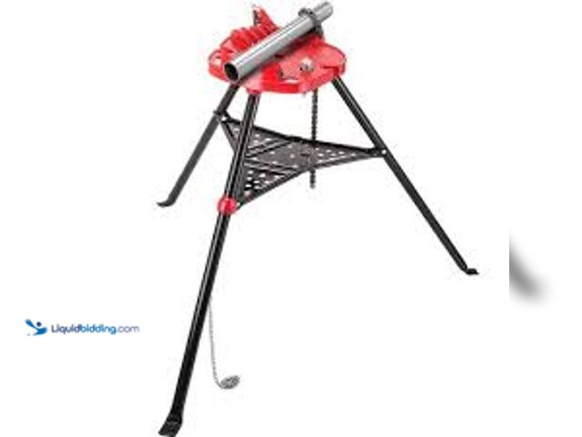 Lot 49-5475683 - SKYSHALO 460-6 Tripod Pipe Chain Vise 1/8 in.-6 in. Capacity Pipe Stand Portable Foldable Steel Legs...