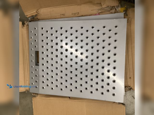 Lot 49-5545677 - Portable Shed Ramp Kit (Gray), unused