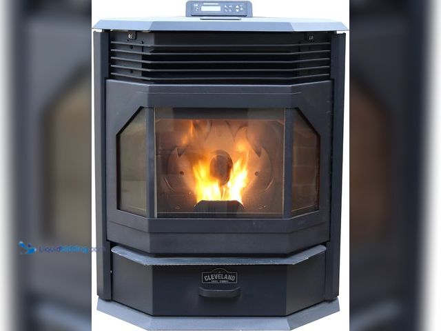 Lot 49-5483131 - Cleveland Iron Works No.210 Bayfront Pellet Stove - 66lb Hopper. Heats 1800 to 2500 sq ft. Model: PS...