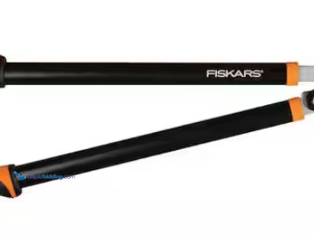 Lot 49-1519027 - Fiskars 1-3/4 in. Cut Capacity Steel Blade, 28 in. Power-Lever Bypass Lopper with SoftGrip Handles, ...