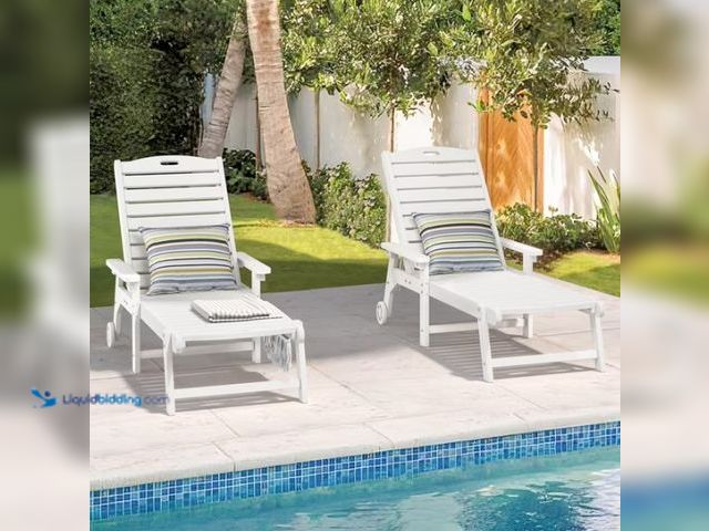 Lot 49-3564142 - Dycanpo Lounge Chair Outdoor Set of 2, Resin Chaise Lounge with Wheels & Adjustable Backrest,White (...
