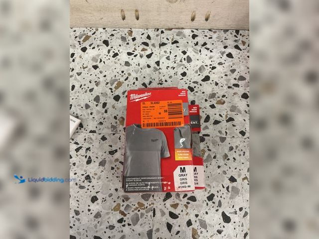 Lot 49-5485200 - Milwaukee Men's Medium Gray Cotton/Polyester Long-Sleeve Hybrid Work T-Shirt. Model # 604G-M. AND Mi...