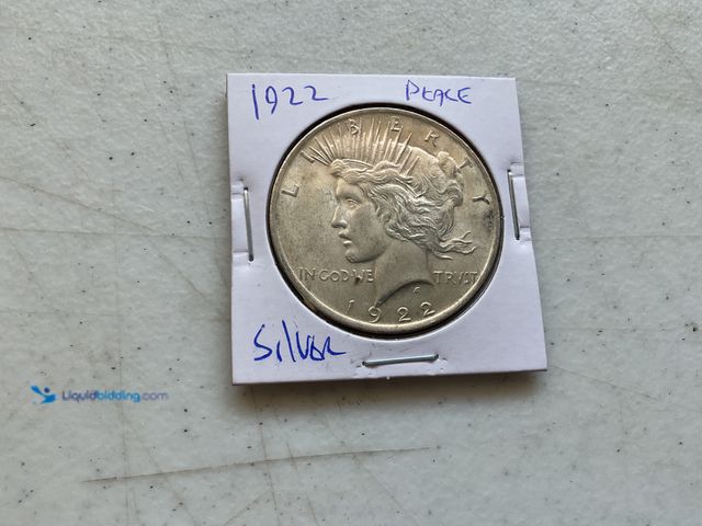 Lot 49-1804647 - 1922 PEACE ONE DOLLAR COIN 90% SILVER #COINS814