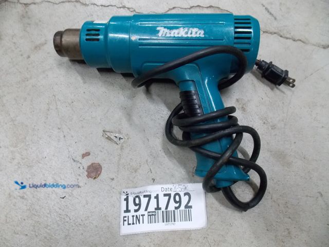 Lot 49-1971792 - 1 Makita HG1100 Electric Powered Thermocouple Heat Gun Makita Thermocouple Heat Gun Used In Fair Con...