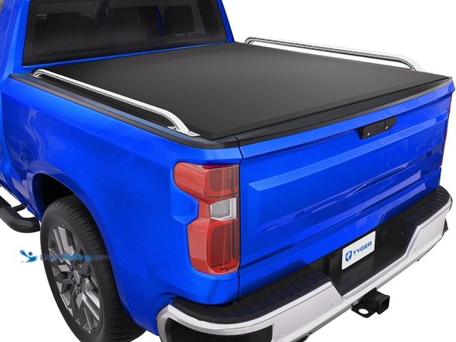 Lot 49-3532456 - Tyger Auto T2 Low Profile Soft Roll-up Truck Bed Tonneau Cover Compatible with 2014-2018 Chevy Silve...