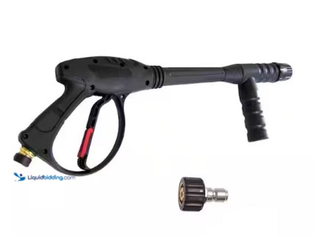 Lot 49-3615648 - DEWALT Spray Gun with Side Assist Handle, M22 Connections for Cold Water 4500 PSI Pressure Washer, Q...