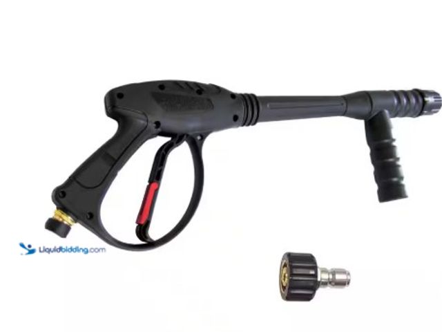 Lot 49-1516625 - DEWALT Spray Gun with Side Assist Handle, M22 Connections for Cold Water 4500 PSI Pressure Washer, Q...