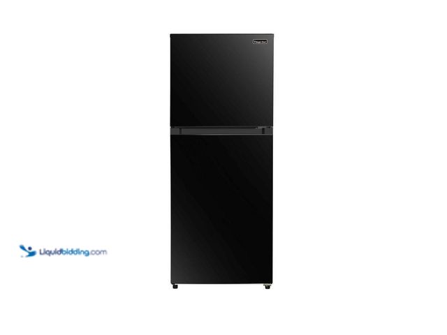 Lot 49-5424085 - Magic Chef
10.1 cu. ft. Top Freezer Refrigerator in Black Unused (tested works)