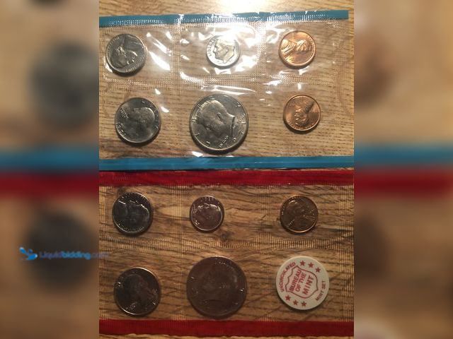 Lot 49-397074 - 10- coin 1971unc. P&amp;D set