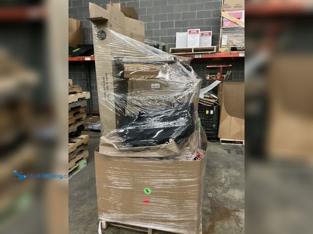 Lot 49-5543723 - Salvage Pallet - IMPORTANT: Please note that the condition of this lot is SALVAGE. Salvage assets ar...