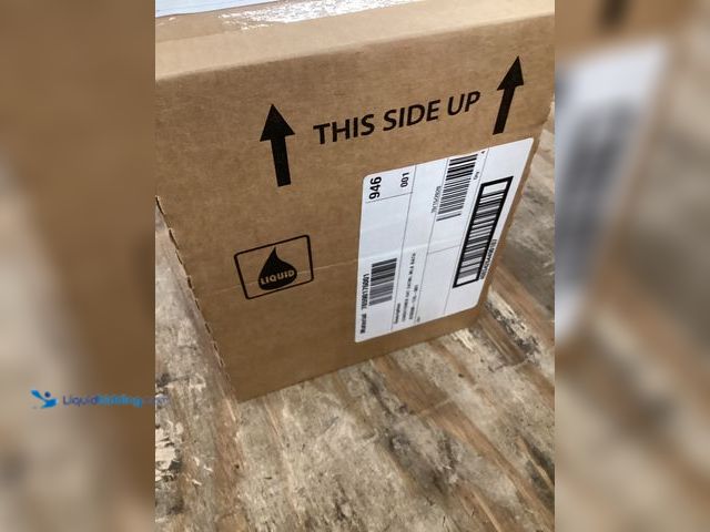 Lot 49-3527643 - QTY 4 - Oster Oatmeal Naturals Milk Bath Conditioner for Dog, Coconut, 18 oz. Unused