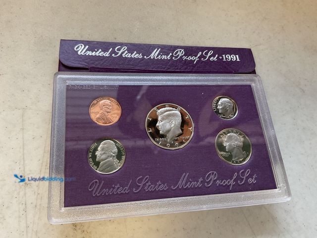 Lot 49-1830021 - 1991 UNITED STATES MINT PROOF SET 5 COINS IN HARD PLASTIC AND ORIGINAL SLEEVE #COINS0219