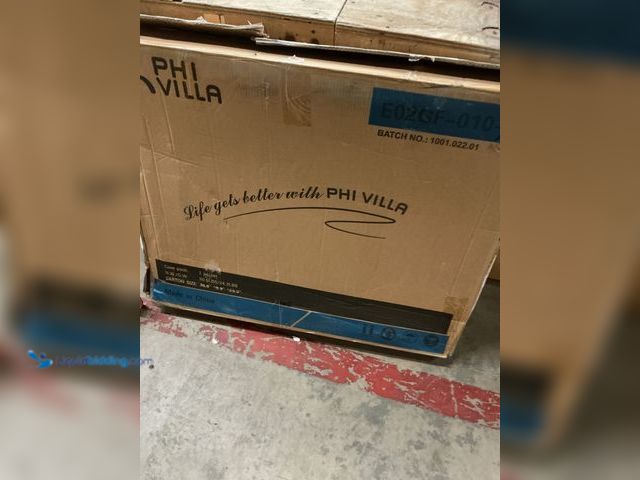 Lot 49-5487172 - Oversized Zero Gravity Chair With Wooden Armrests & Cup Holder (scuffs and scratches) Unused