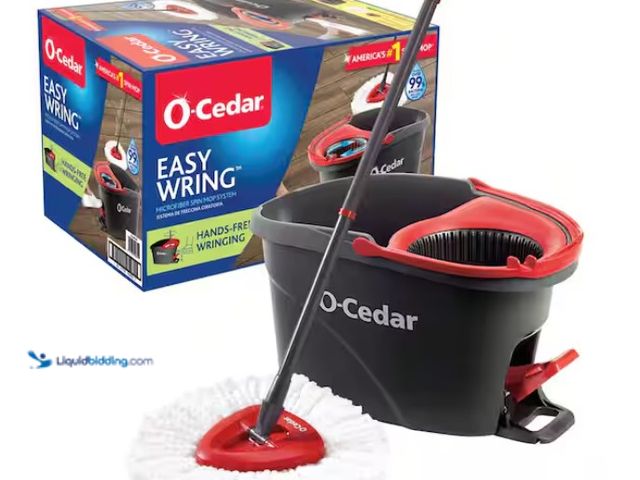 Lot 49-1550318 - O-Cedar Easy Wring Microfiber Spin Mop with Bucket System, Model # 148473, Unused.  Ref#ASB1024