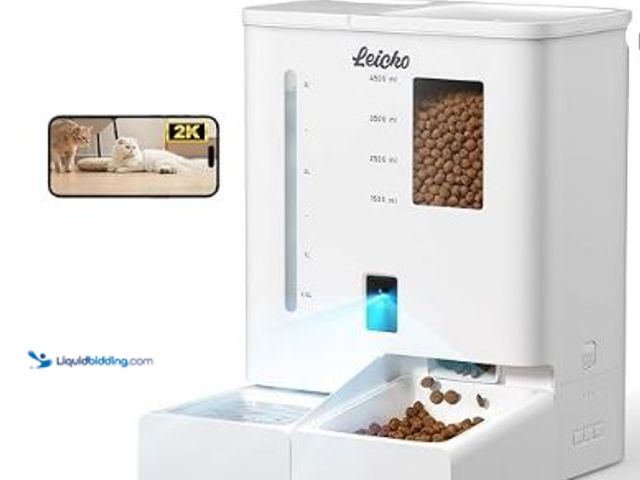 Lot 49-1513975 - Automatic Cat Feeder with Camera,5G/2.4G Wi-Fi Pet Feeder,2K HD Video and Night Vision, Easy APP Ope...