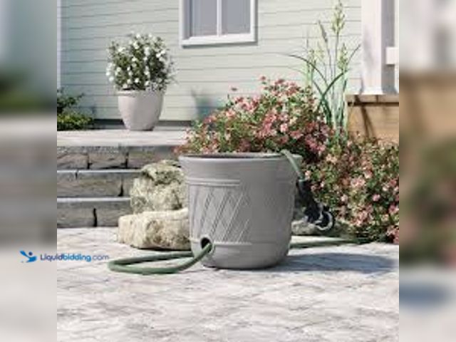 Lot 49-5485564 - QTY 4 - Suncast Lattice Hose Pot. Model # HPX10000DY. Unused