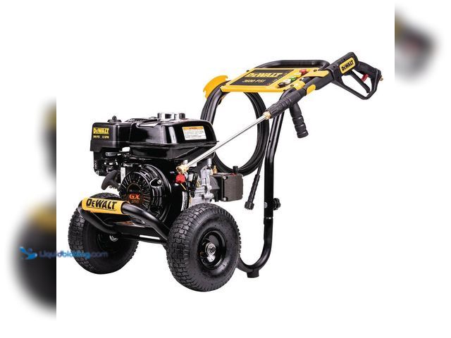 Lot 49-5435446 - DEWALT
3600 PSI 2.5 GPM Cold Water Gas Professional Pressure Washer with HONDA GX200 Engine (has co...