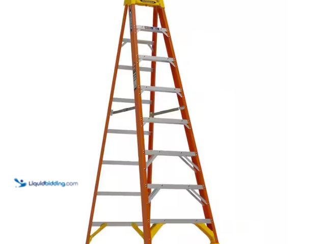 Lot 49-1622847 - Werner NXT1A08 8 ft. Fiberglass Step Ladder (12 ft. Reach Height) with 300 lb. Load Capacity Type IA...