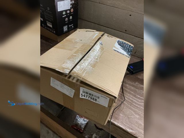 Lot 49-5477988 - KastKing Cases/Bag Combo Unused