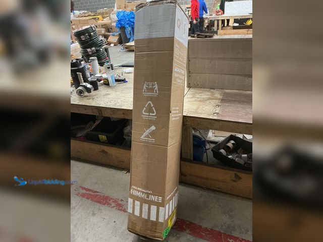 Lot 49-3532453 - 10" Queen Hybrid Mattress New