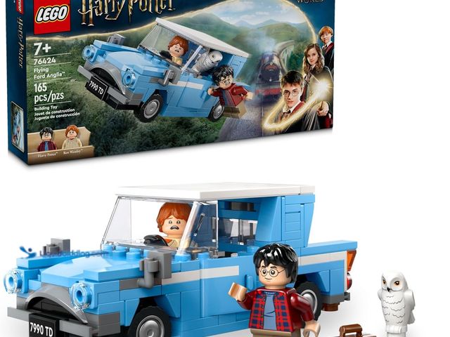 Lot 49-5448314 - LEGO Harry Potter Flying Ford Anglia, Buildable Car Toy with 2 Minifigures for Role Play, Fantasy Pl...