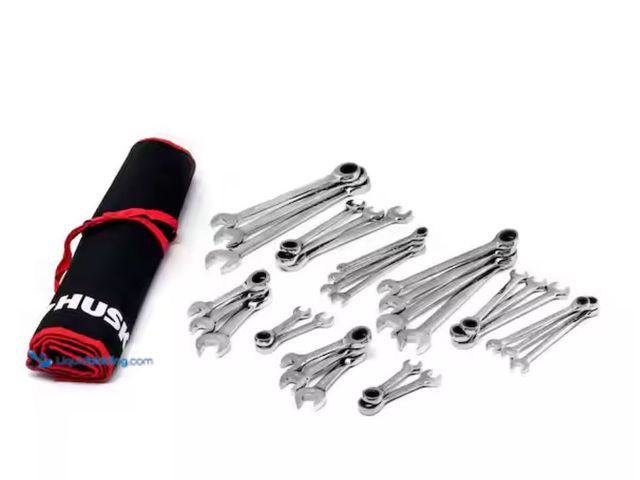 Lot 49-3614596 - Husky Ratcheting Wrench Set with Pouch (30-Piece), Model # HRW30PCPCH, Slightly used.  Ref#RELIST
