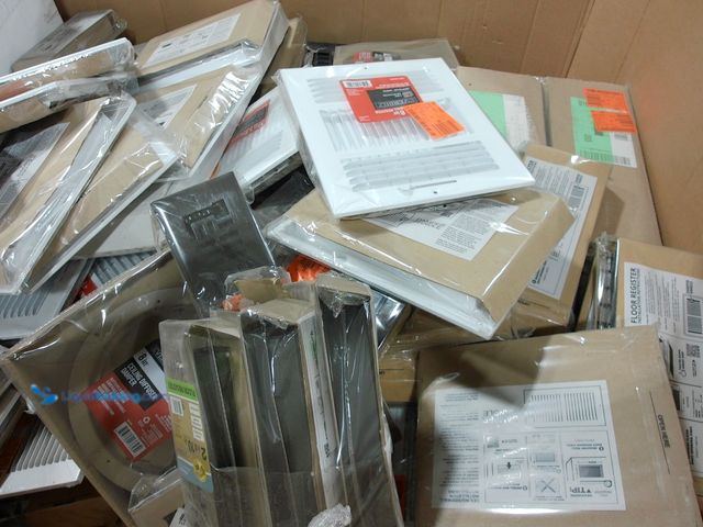 Lot 49-2022895 - Pallet containing many miscellaneous wall and floor registers, Assorted sizes and varieties, Unused,...