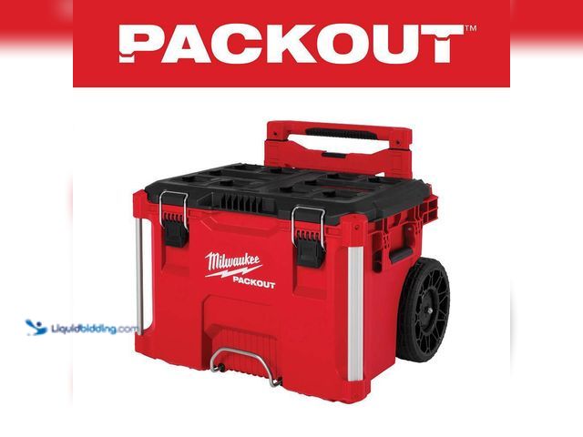 Lot 49-5512691 - Milwaukee PACKOUT 22 in. Rolling Modular Tool Box Low Profile Handle. Model # 48-22-8427, Unused