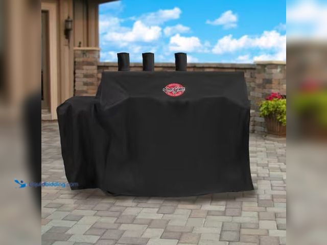 Lot 49-1567516 - Char-Griller Double Play Grill Cover, Fits models 5650, 93560 & expand to fit side fire box, Black, ...
