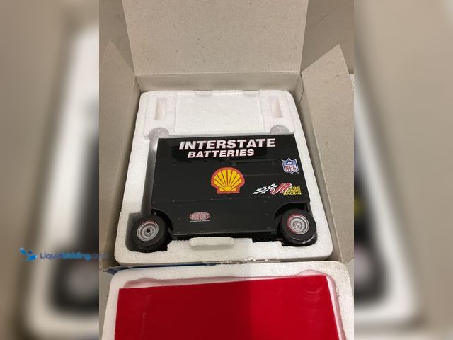 Lot 49-1977876 - Other ACTION RACING PLATINUM SERIES 1/16 SCALE DIECAST PIT WAGON BANK INTERSTATE BATTERIES #COINS072...