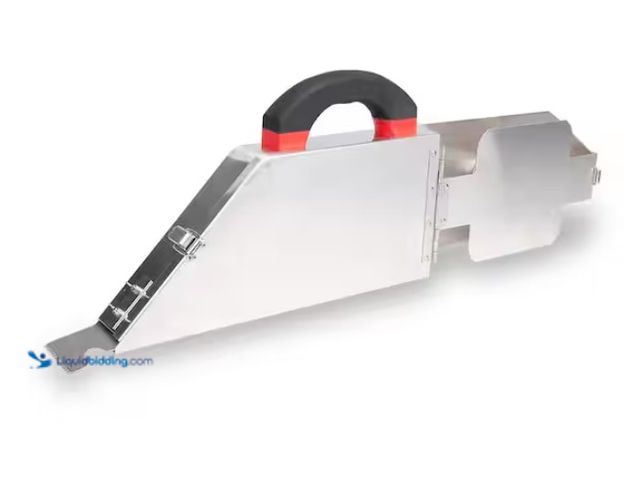 Lot 49-1567512 - Wal-Board Tools PRO Quick Load Drywall Taper, Model # 6024W-HD, Unused, Scuffs & scratches from ship...