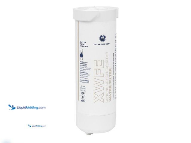 Lot 49-5575035 - GE Genuine XWFE Refrigerator Water Filter for GE. Model # XWFE. Unused